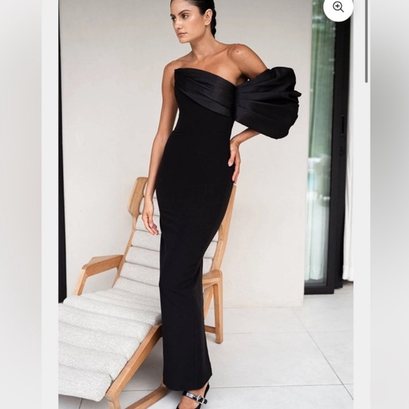 Eliya The Label Black One-Shoulder Dress